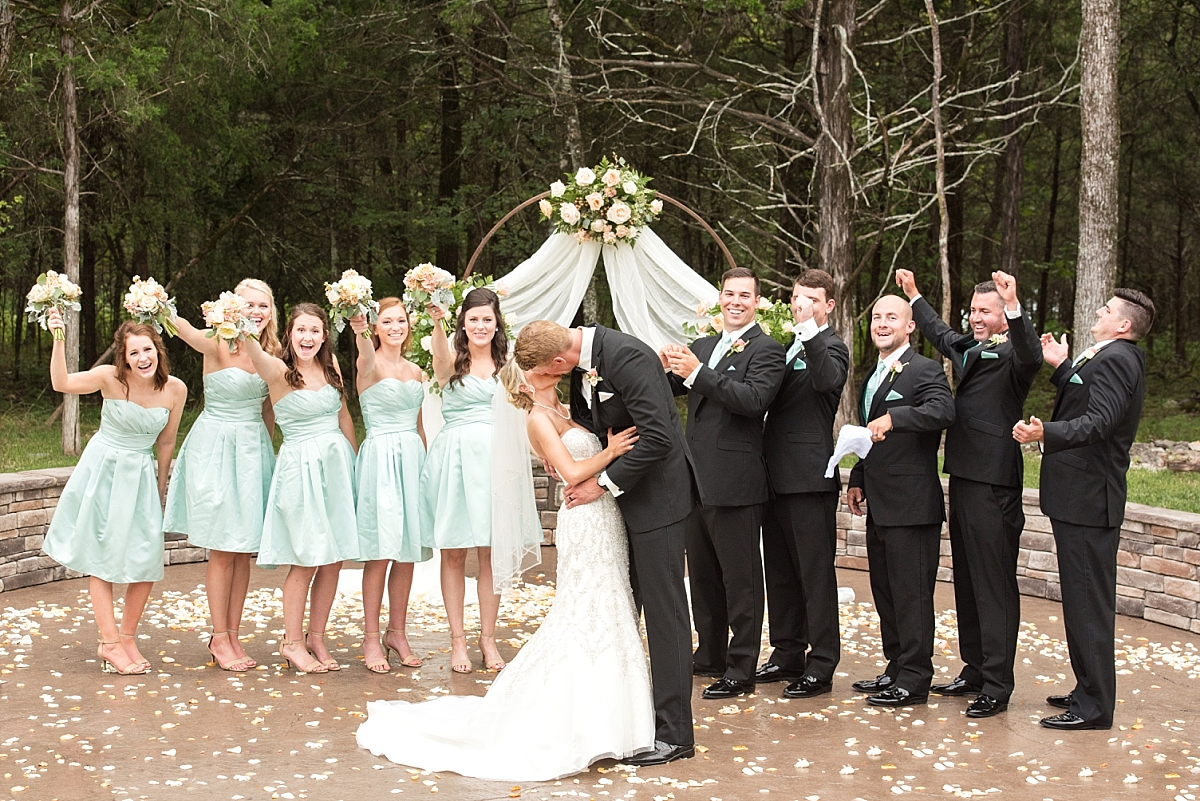 Spring Wedding Nashville Tennessee The Lodge Mint and Peach