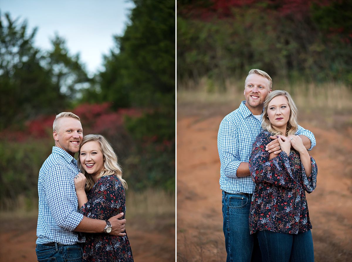 Cute anniversary pictures in the fall